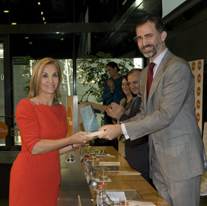Prosegur recibe el premio “Empresa Solidaria” de Fundación CODESPA por su proyecto Piecitos Colorados Prosegur recibe el premio “Empresa Solidaria” de Fundación CODESPA por su proyecto Piecitos Colorados