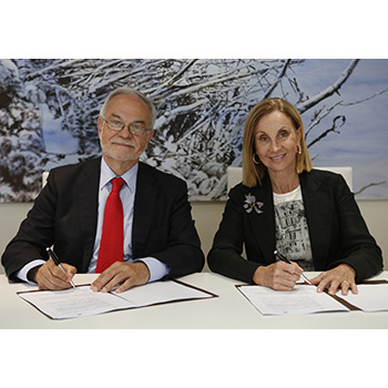 La Fundación Prosegur firma un convenio con la Asociación Española de Fundaciones La Fundación Prosegur firma un convenio con la Asociación Española de Fundaciones